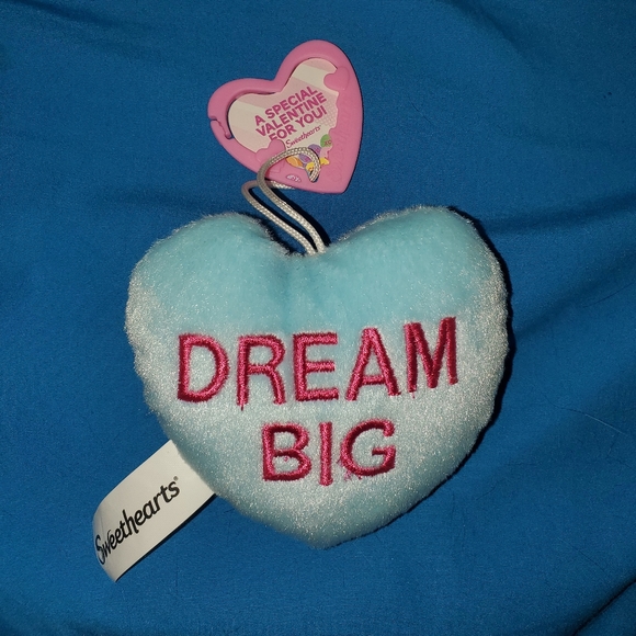 Dream Big Plush - Picture 1 of 1
